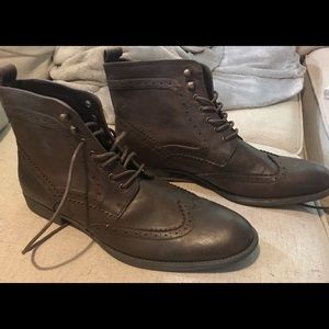 Guess Size 12 Mens Brown Boot